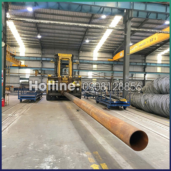 Vận chuyển hàng hóa bằng xe nâng 1-25 tấn